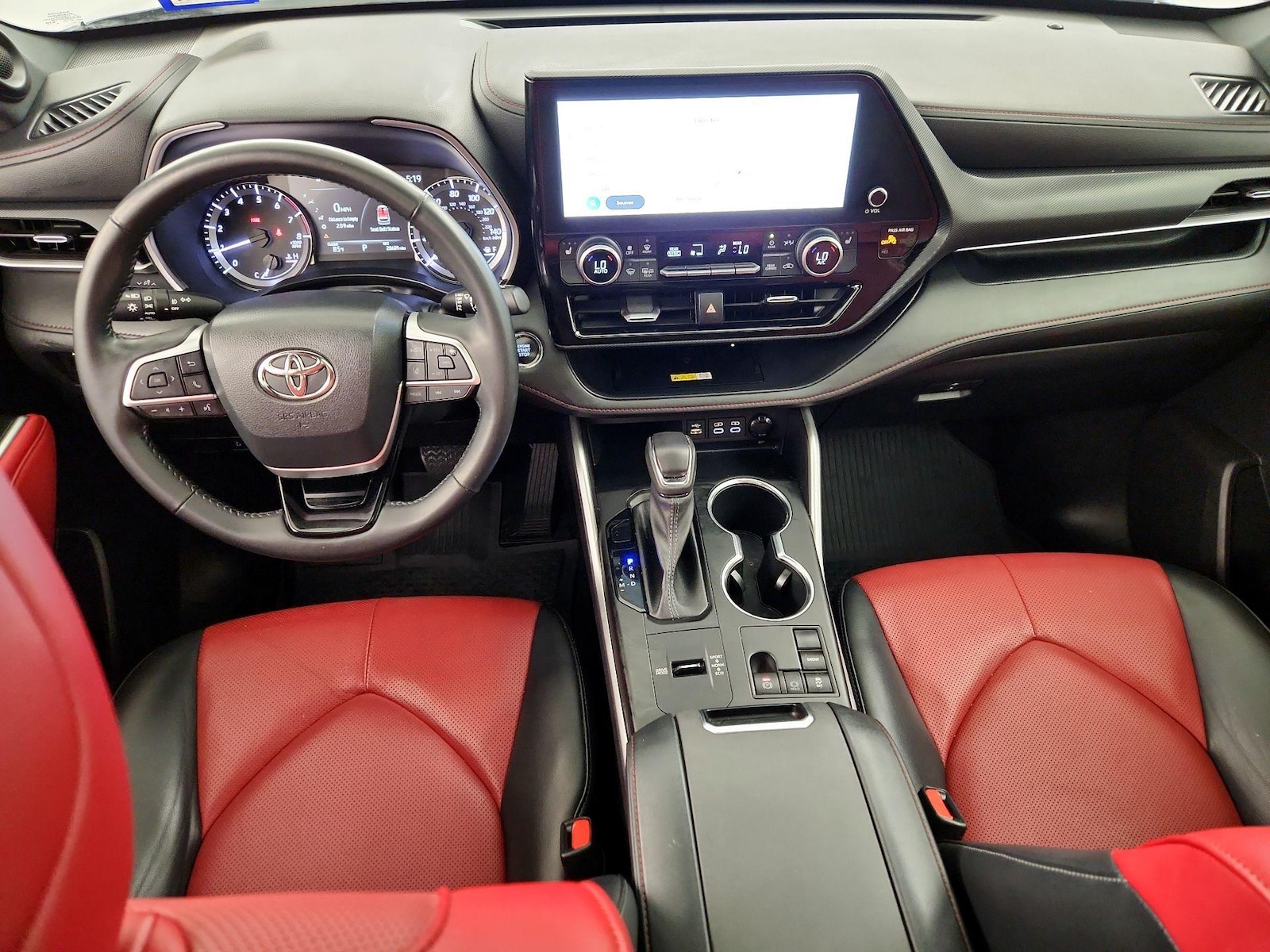2023 Toyota Highlander XSE - Photo 10