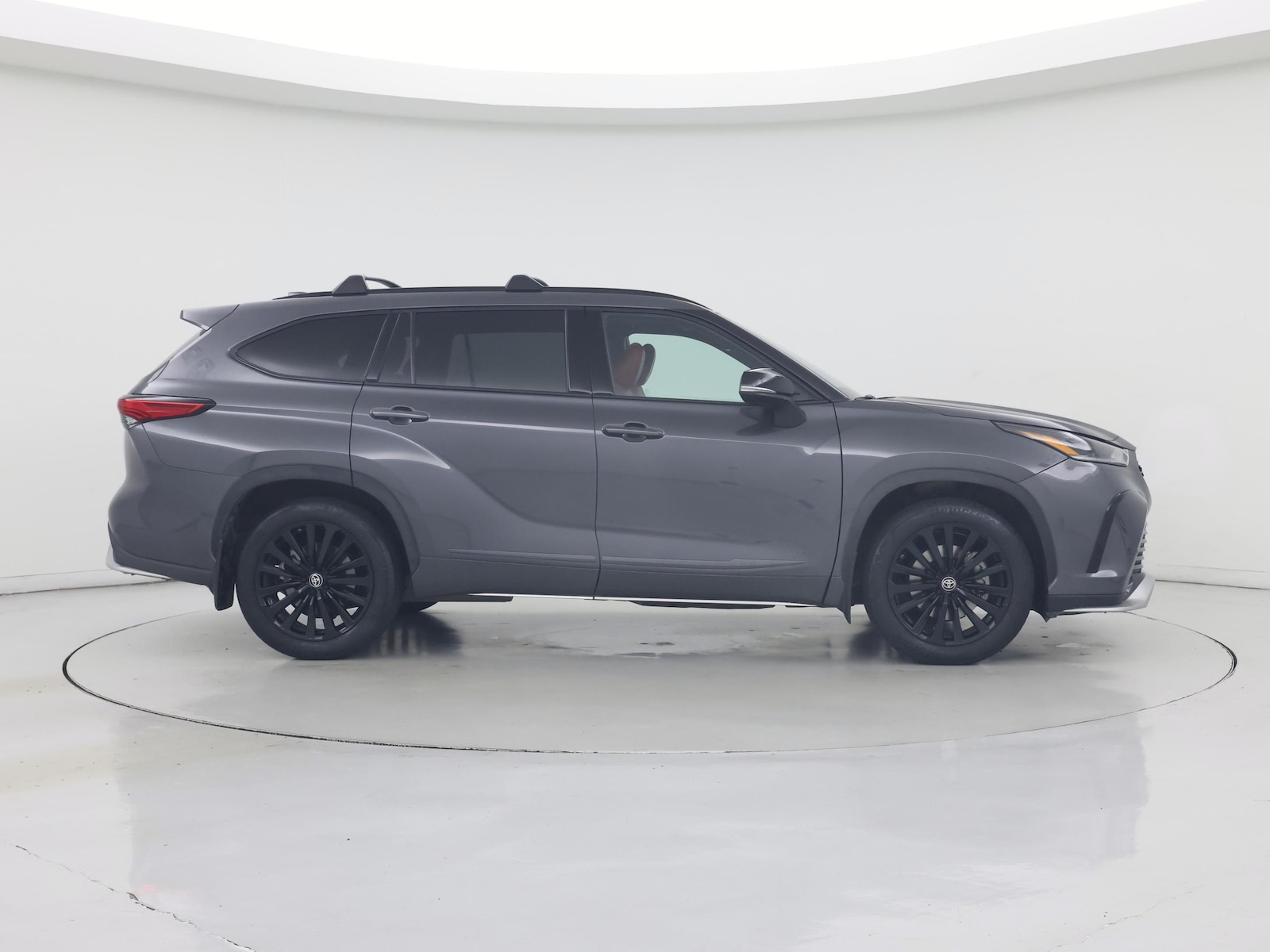 2023 Toyota Highlander XSE - Photo 8
