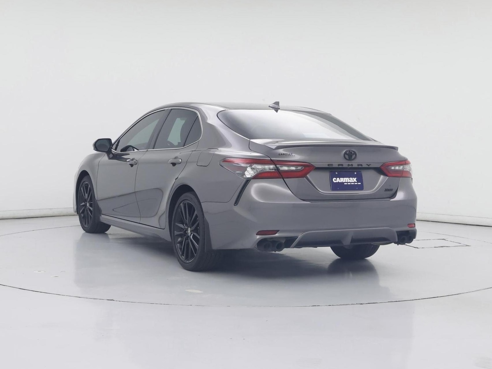 2024 Toyota Camry XSE - Photo 3