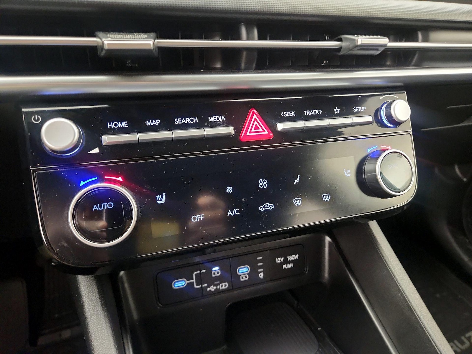 2025 Hyundai Santa Cruz SEL Activity - Photo 17