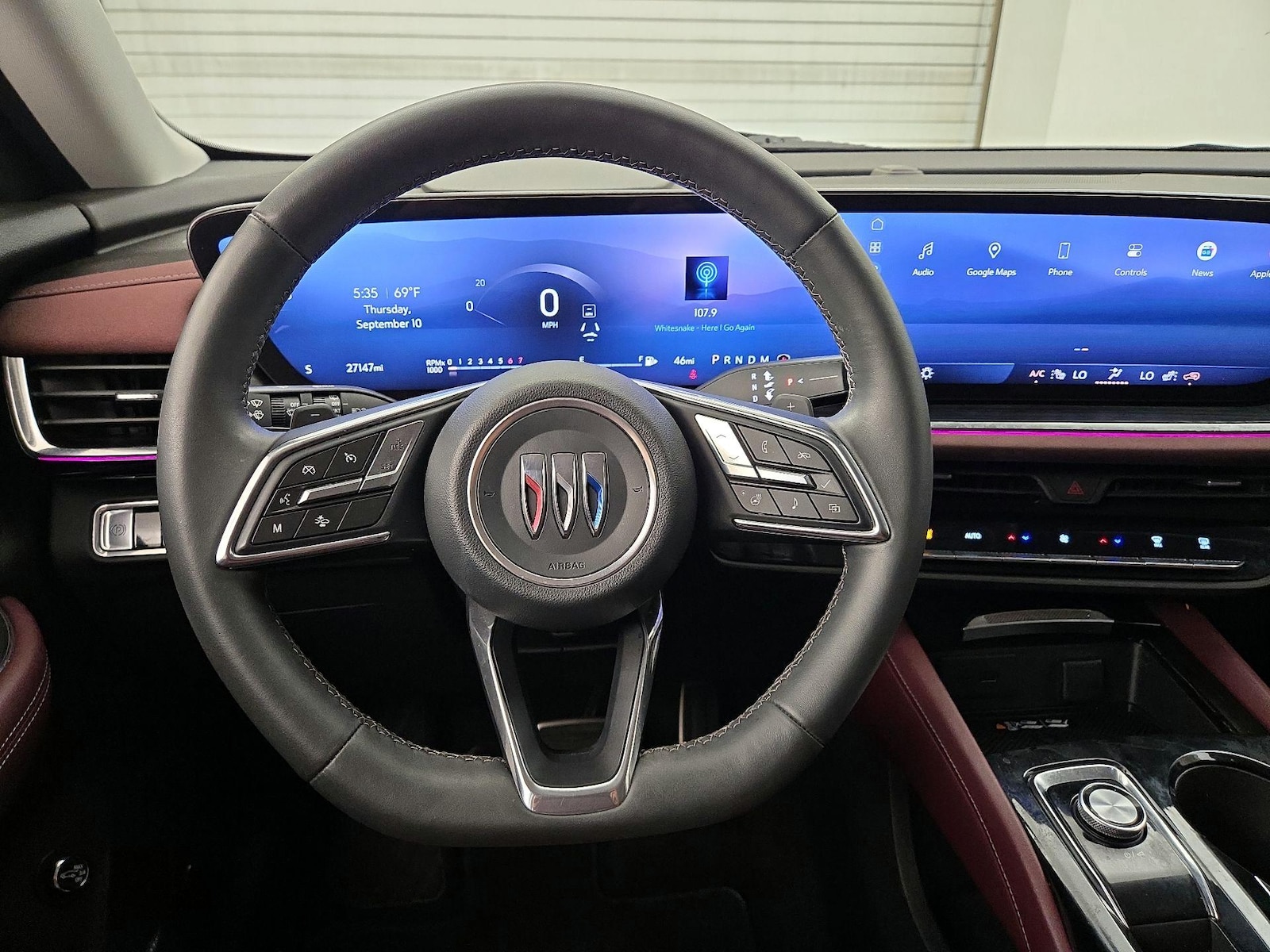 2025 Buick Envision Sport Touring - Photo 11