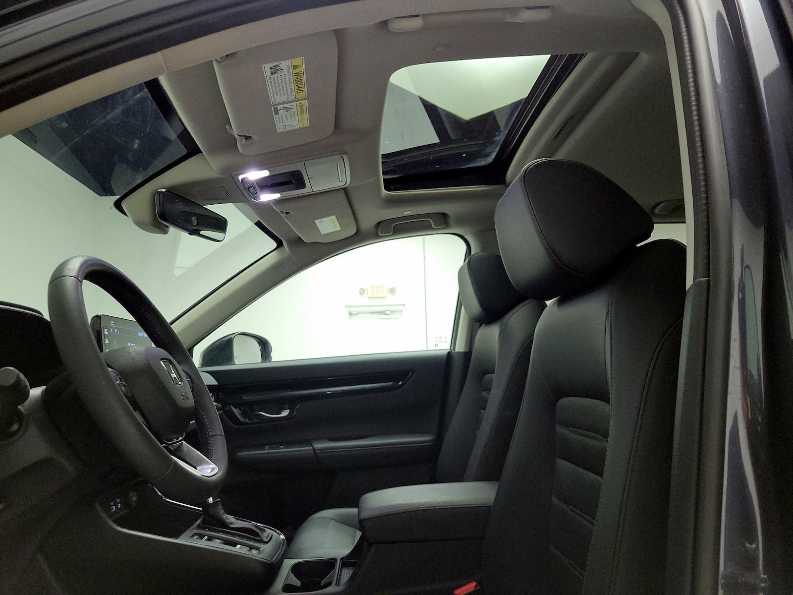 Sunroof(s) & Overhead Airbags