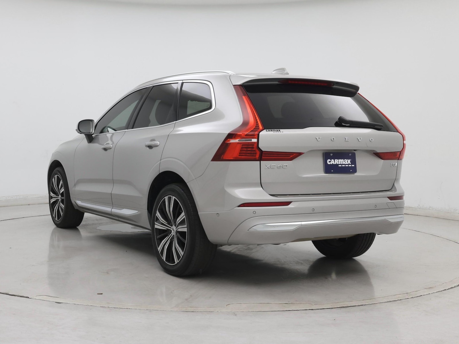 2023 Volvo XC60 Plus - Photo 3