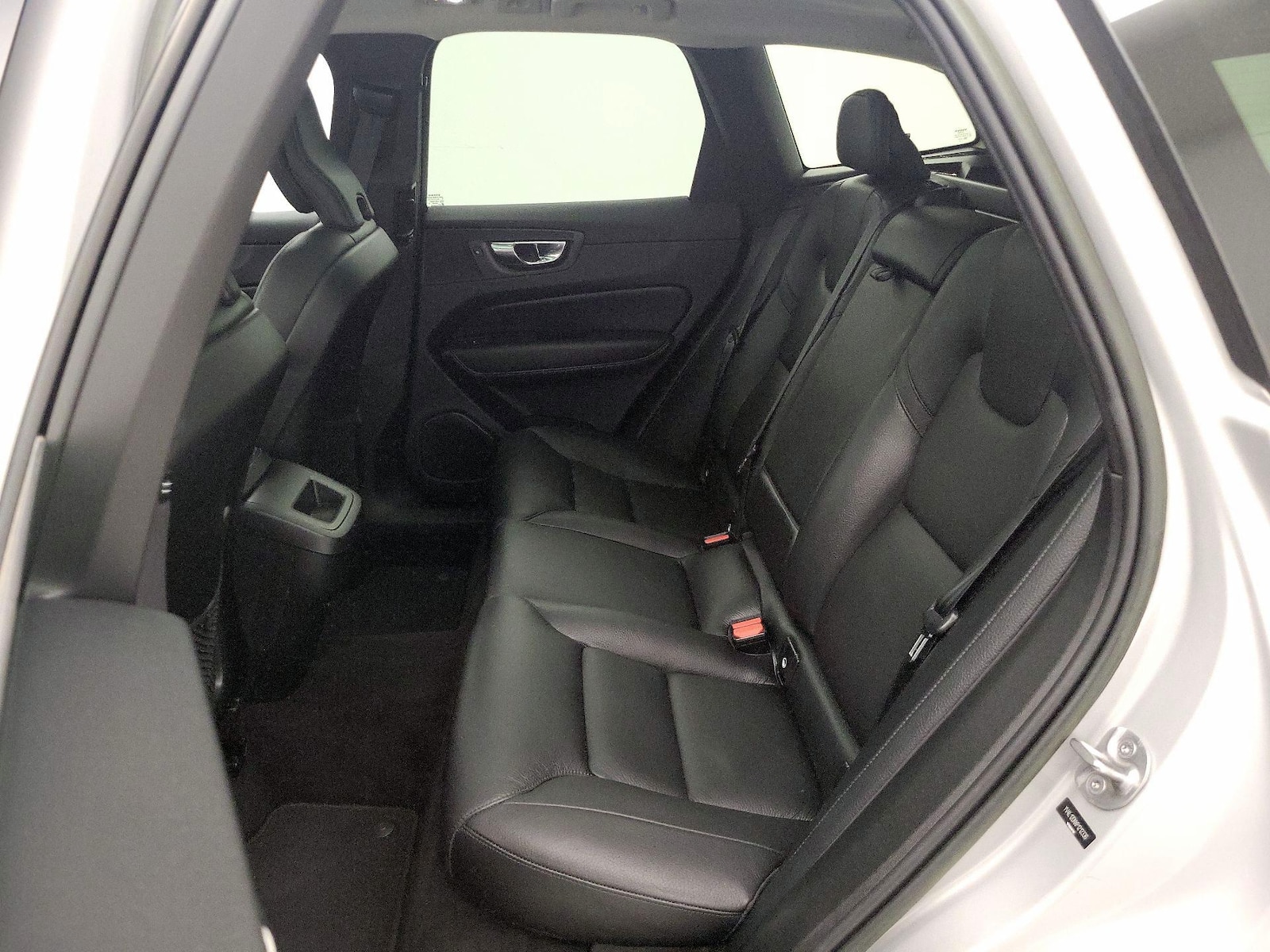 2023 Volvo XC60 Plus - Photo 22