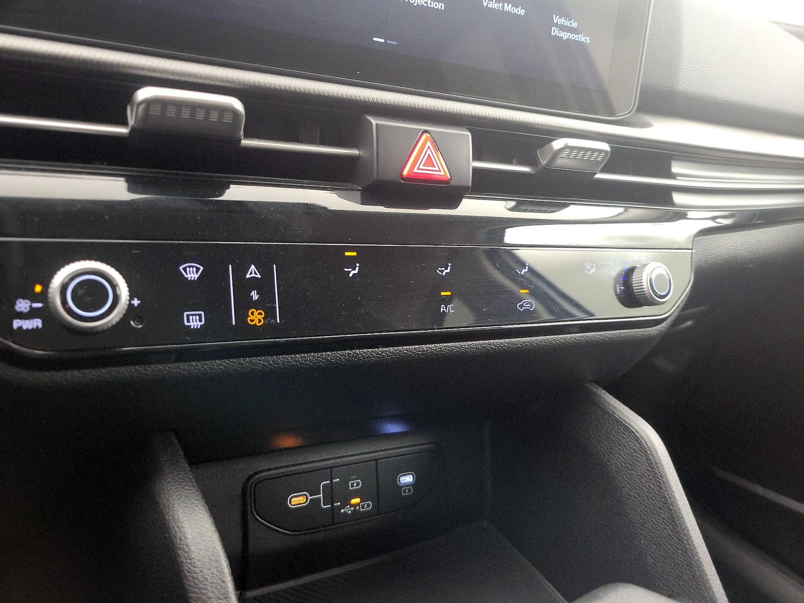 2026 Kia Sportage LX - Photo 17