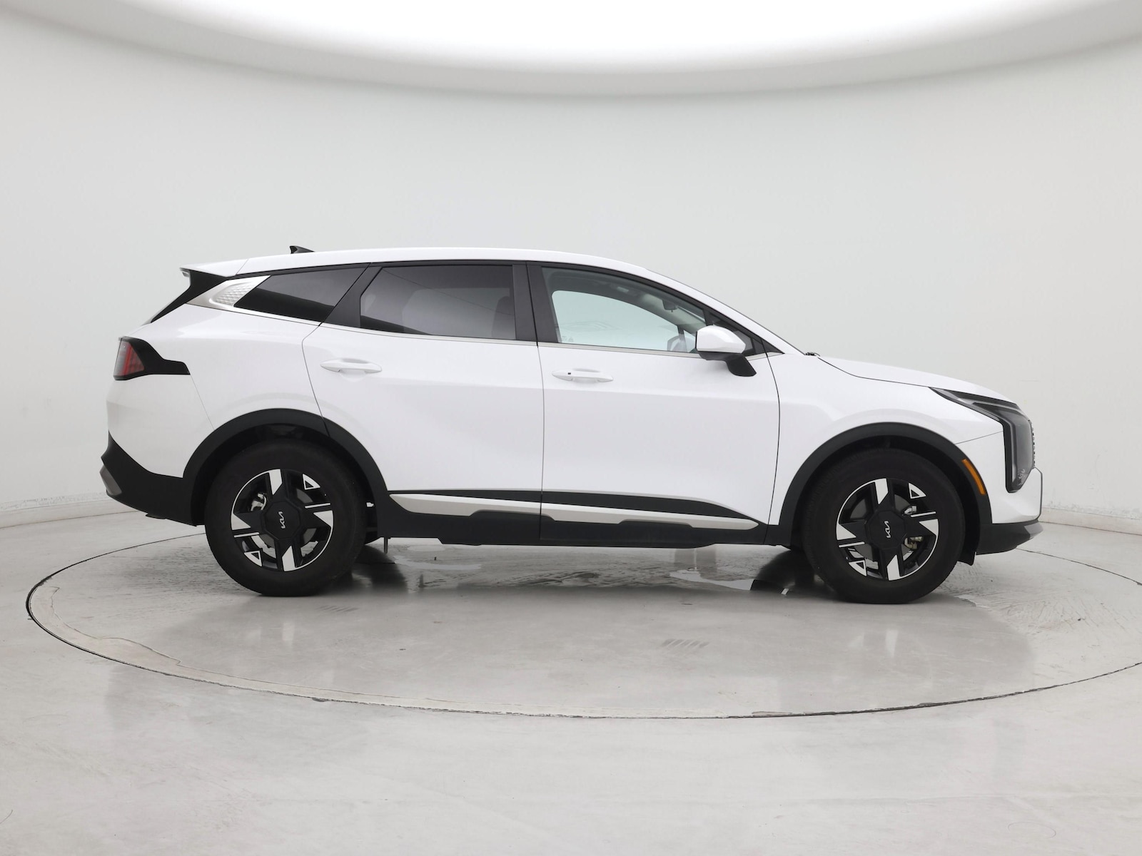 2026 Kia Sportage LX - Photo 8
