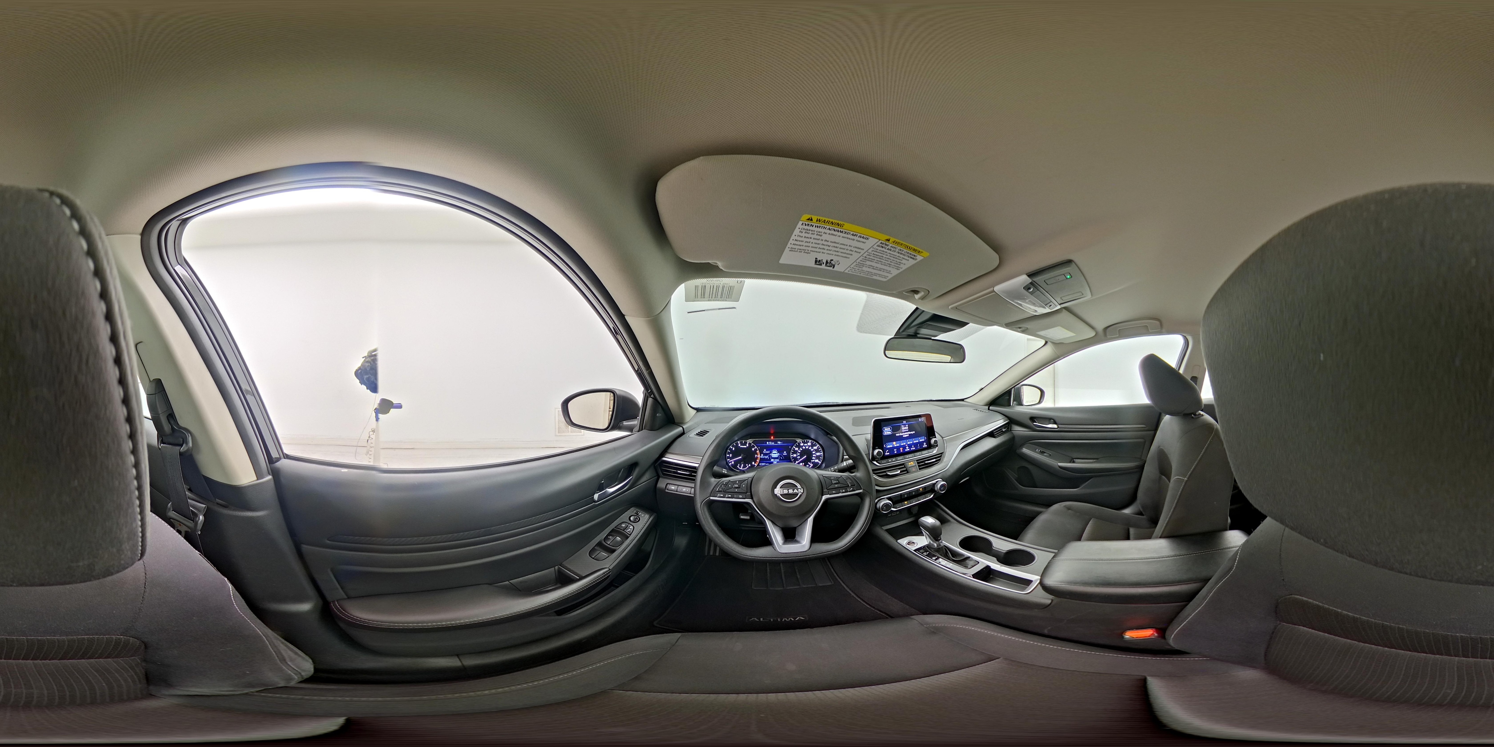 2025 Nissan Altima SV - Photo 25