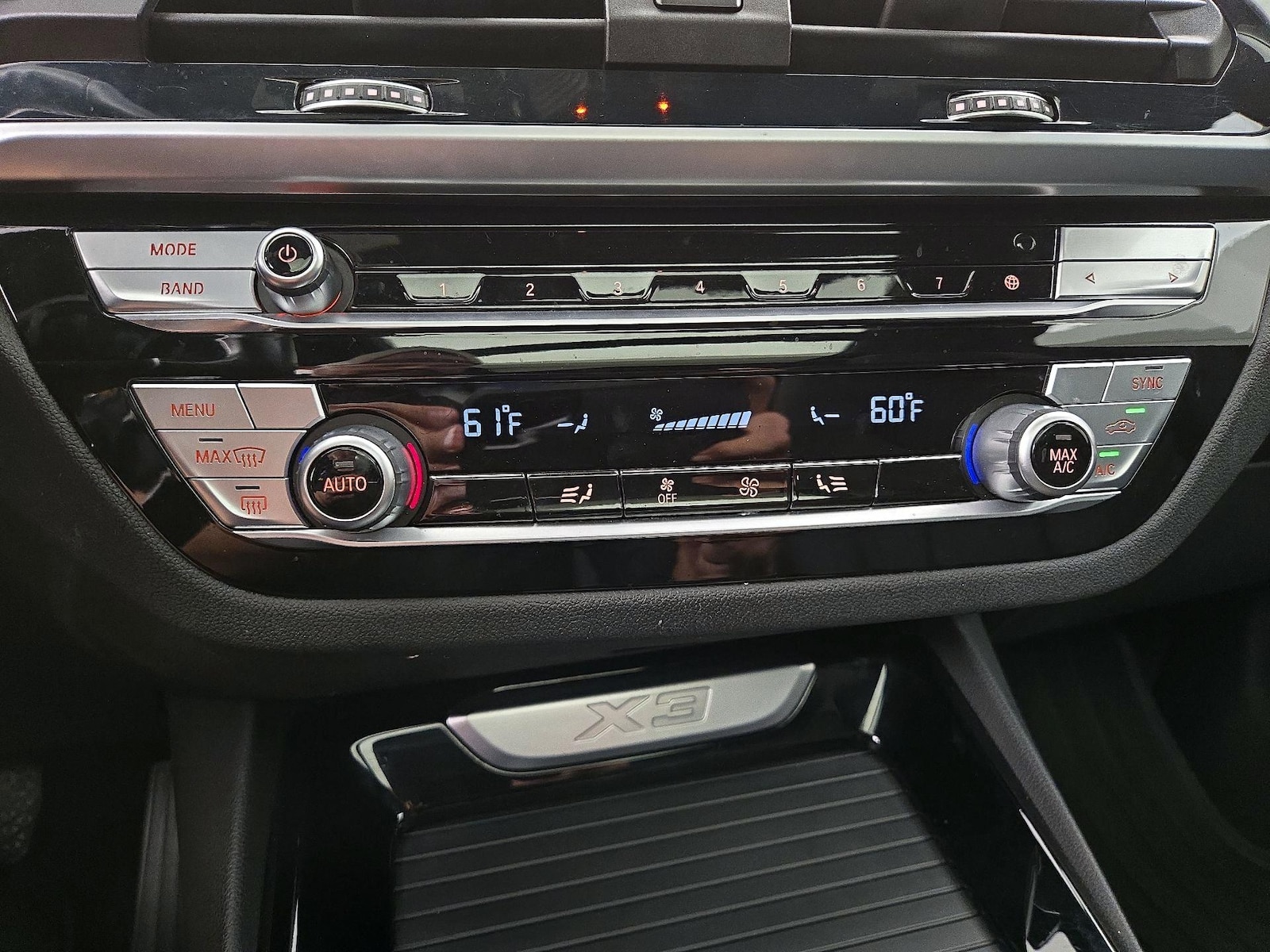 2020 BMW X3 30i - Photo 18
