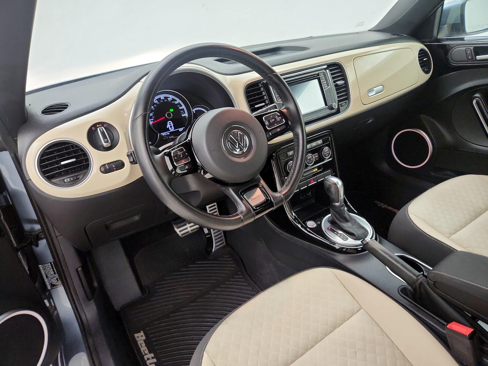 2019 Volkswagen Beetle SEL FINAL EDITION - Photo 10