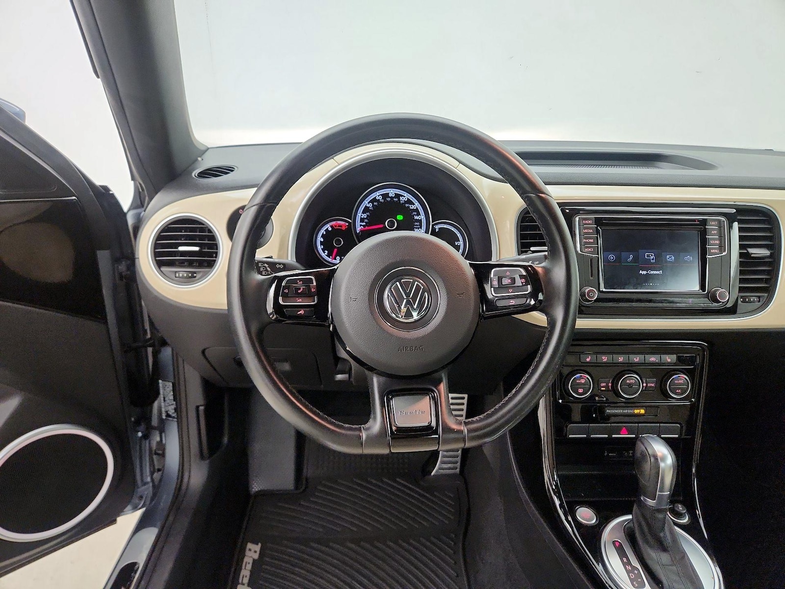2019 Volkswagen Beetle SEL FINAL EDITION - Photo 11