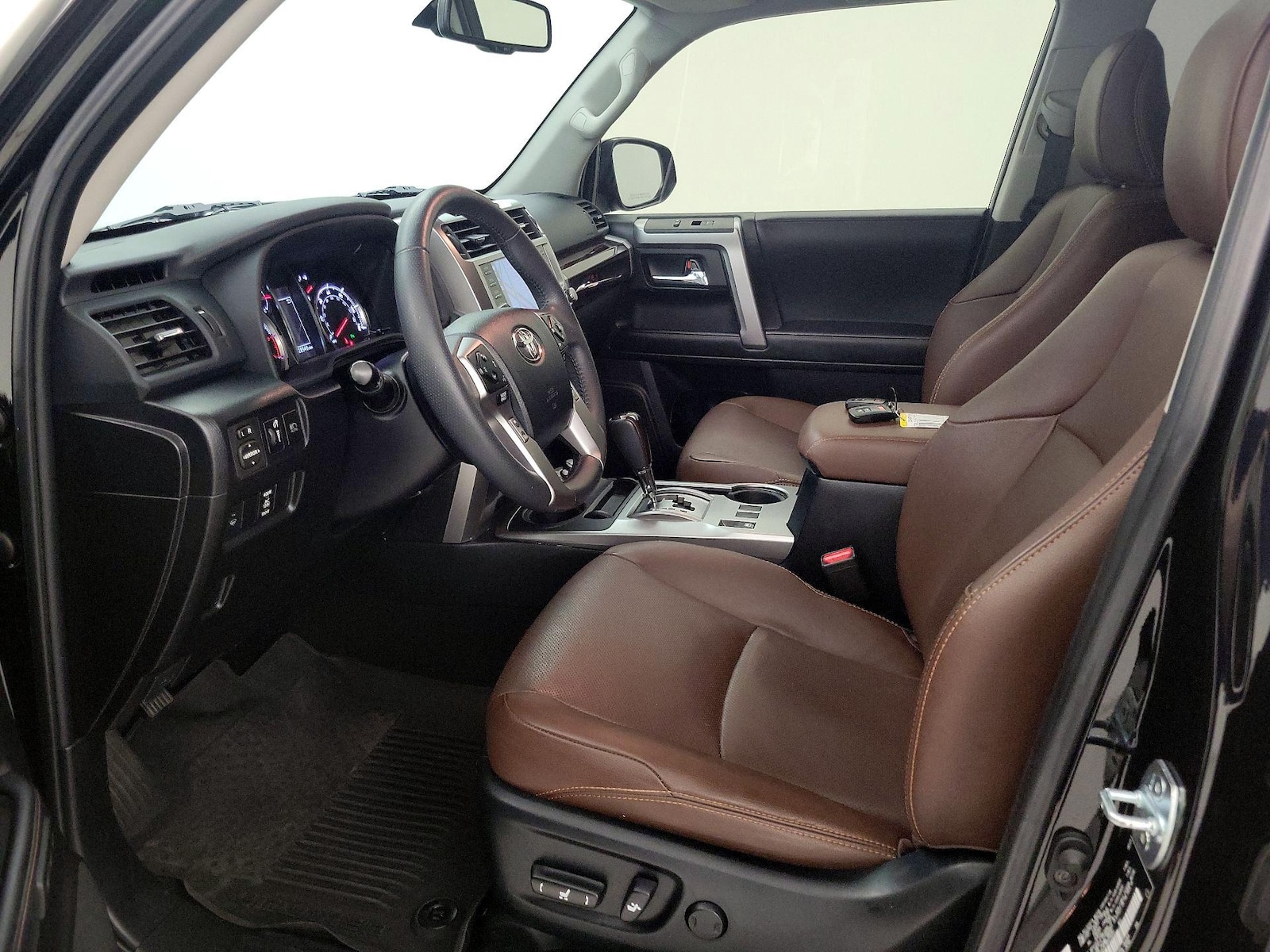 2021 Toyota 4Runner Limited - Photo 12