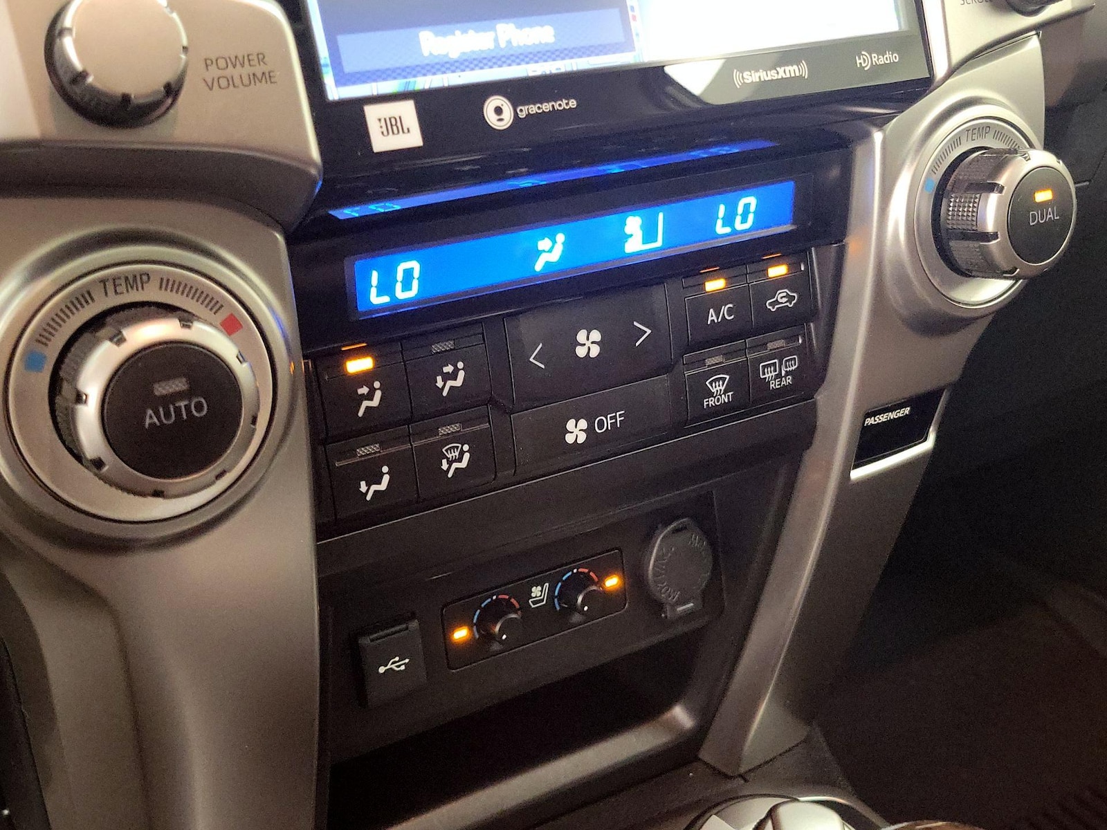 2021 Toyota 4Runner Limited - Photo 18