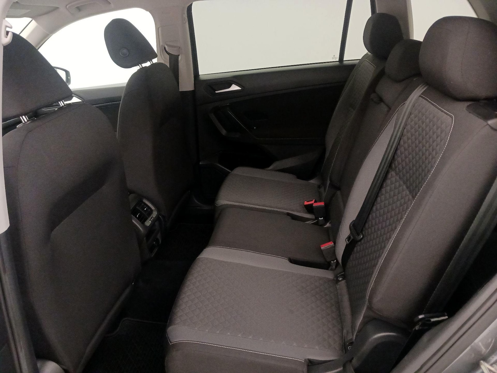 2021 Volkswagen Tiguan S - Photo 20