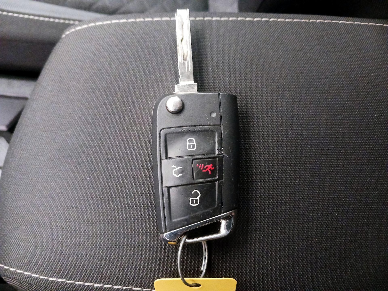 2021 Volkswagen Tiguan S - Photo 25