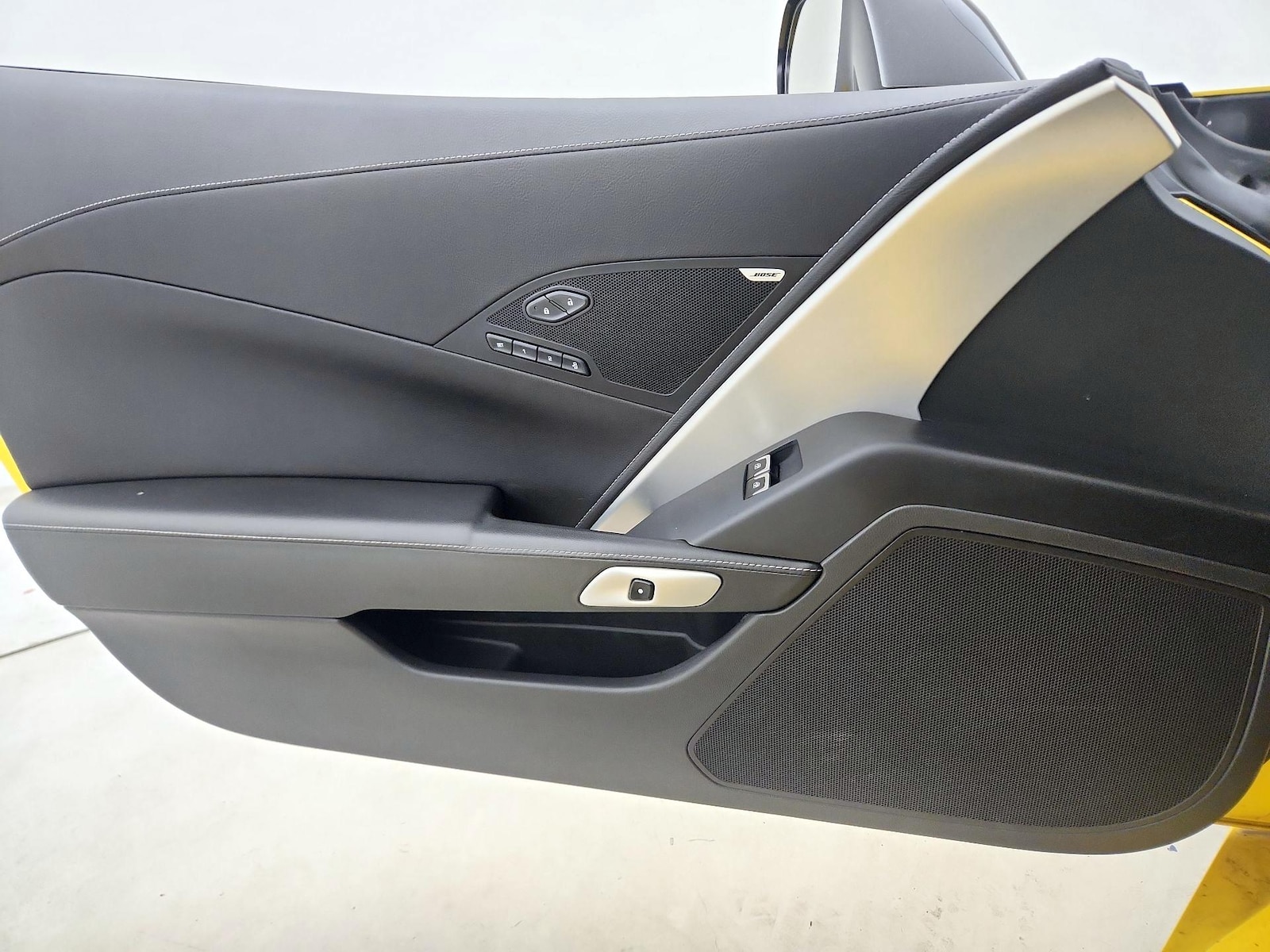 2016 Chevrolet Corvette 2LT - Photo 13