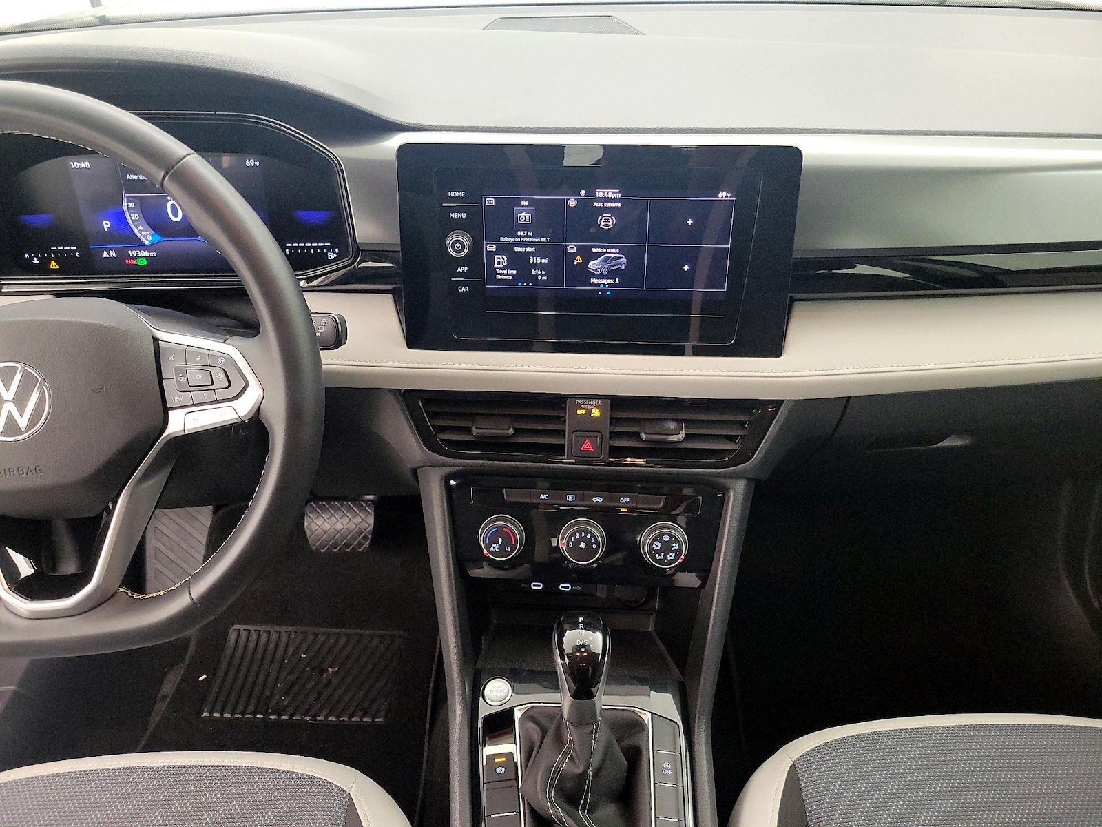 2026 Volkswagen Taos S - Photo 10