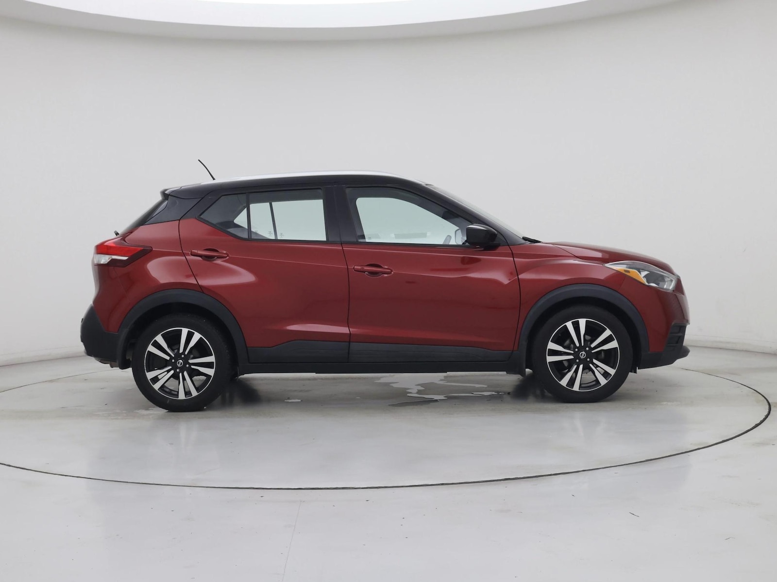 2020 Nissan Kicks SV - Photo 8