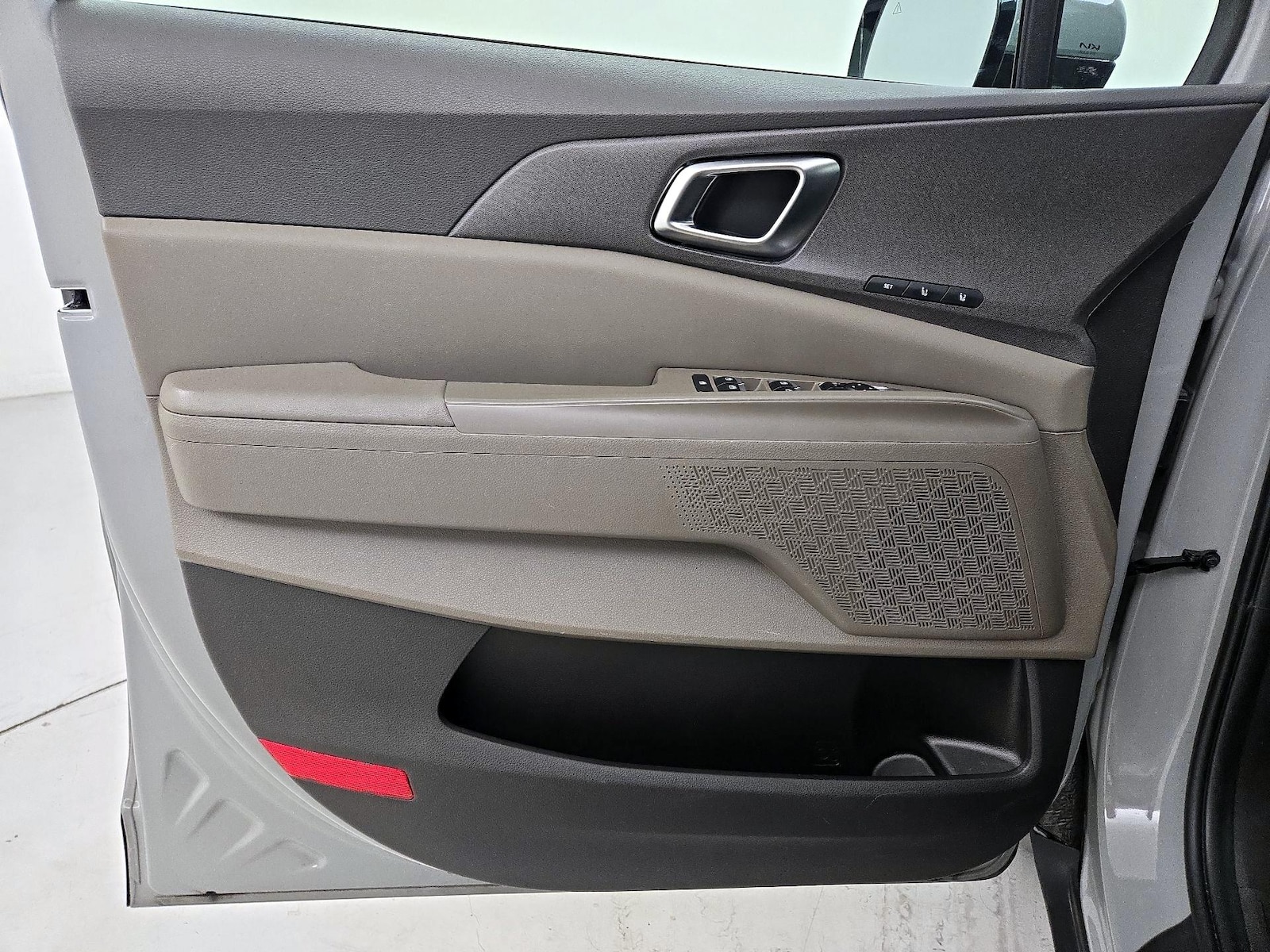 2026 Kia Carnival SX - Photo 13