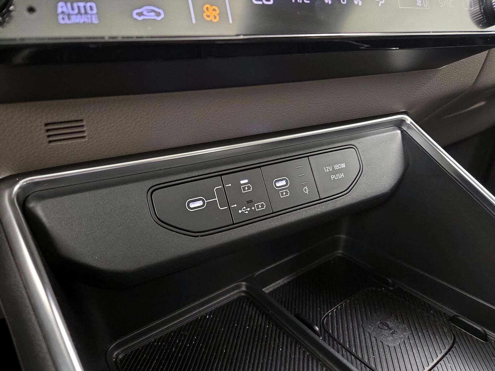 2026 Kia Carnival SX - Photo 20