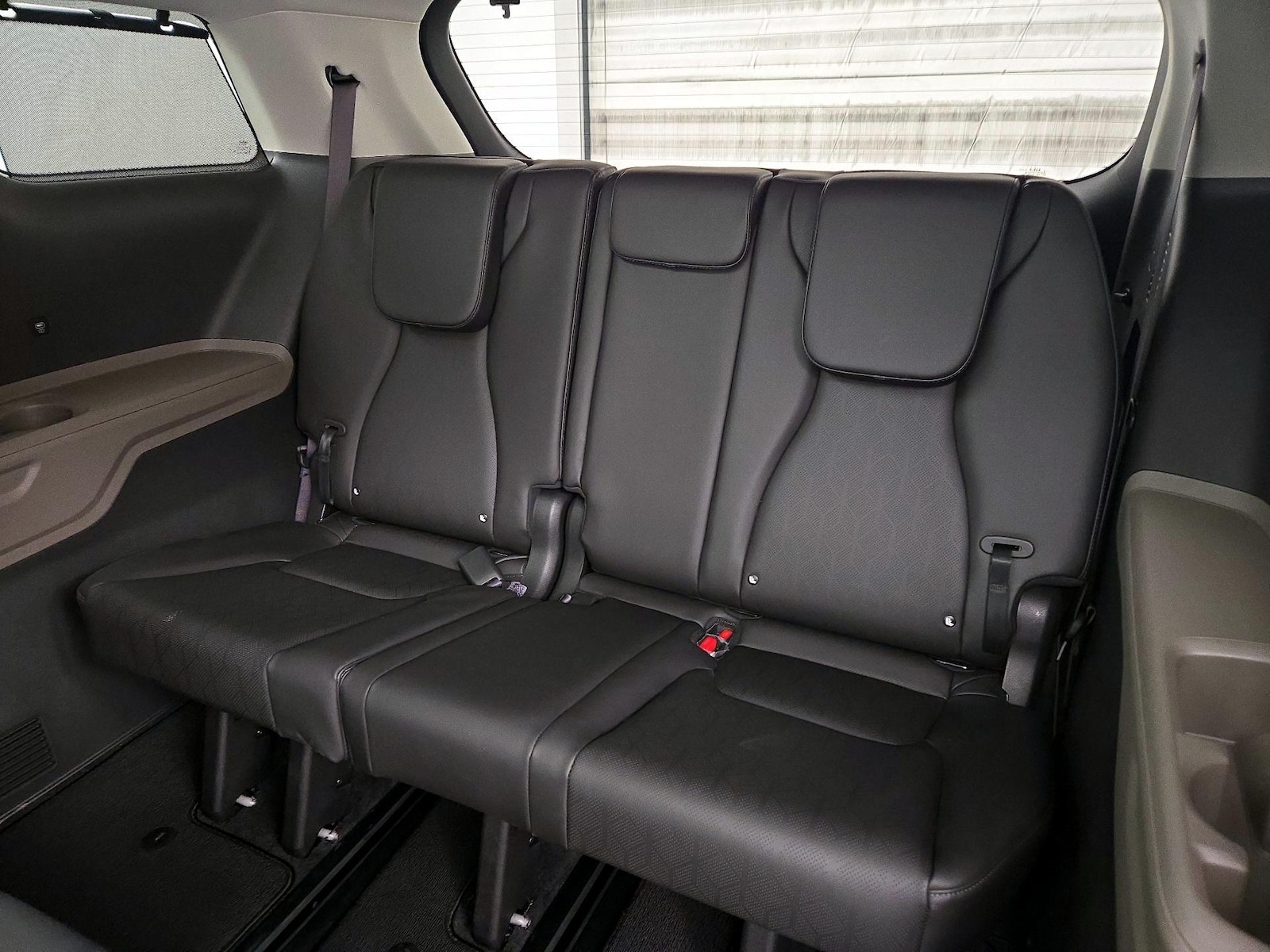 2026 Kia Carnival SX - Photo 23