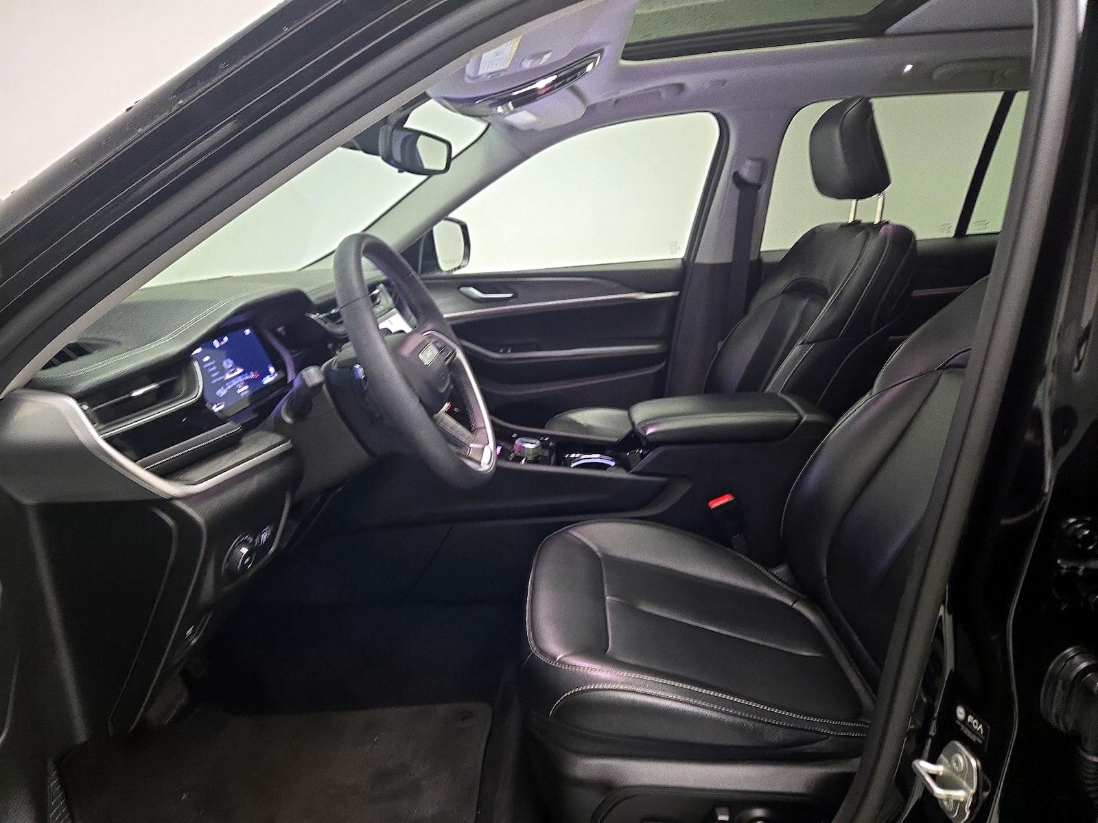 2023 Jeep Grand Cherokee Limited - Photo 12