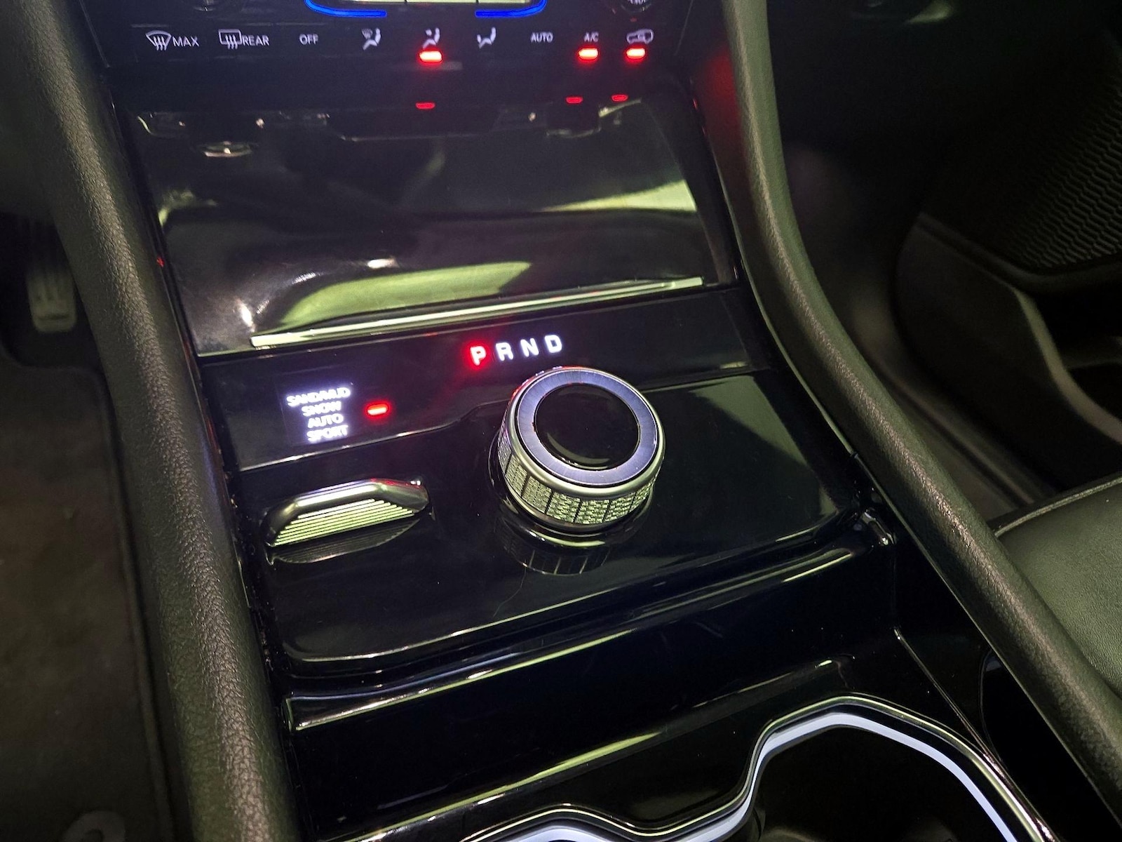 2023 Jeep Grand Cherokee Limited - Photo 19