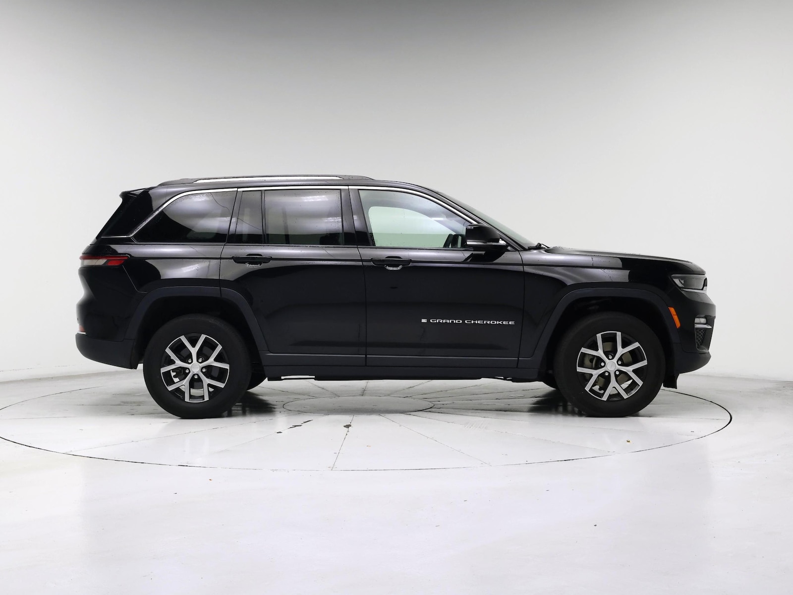 2023 Jeep Grand Cherokee Limited - Photo 8