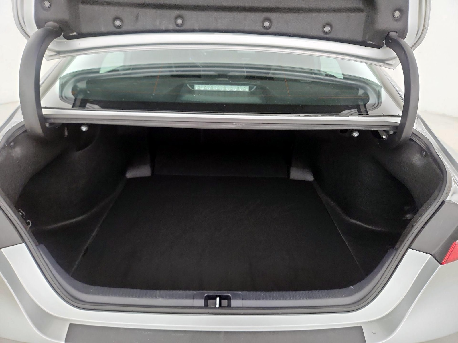 2023 Toyota Camry SE - Photo 21