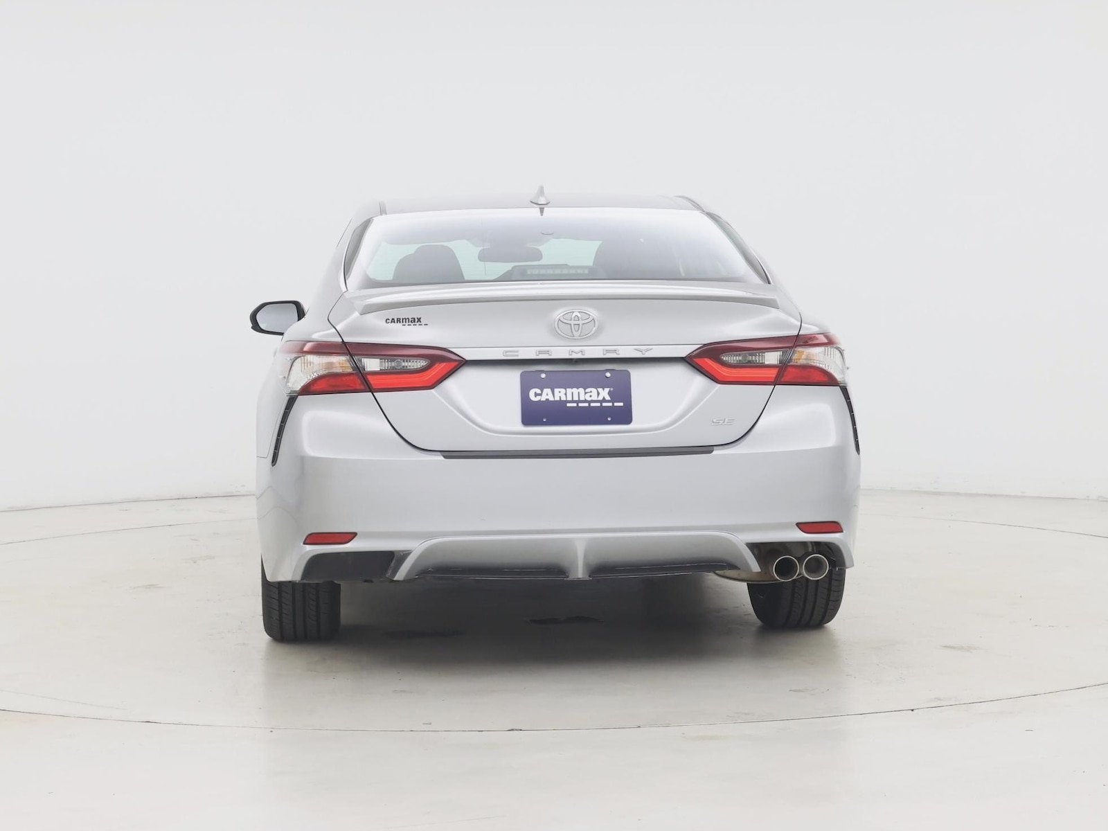 2023 Toyota Camry SE - Photo 7