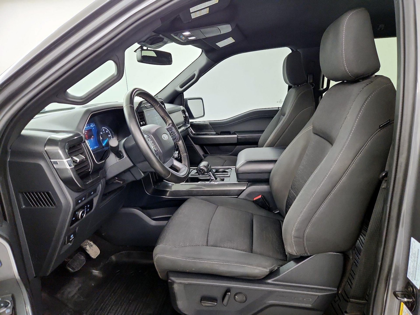 2023 Ford F-150 XLT - Photo 12