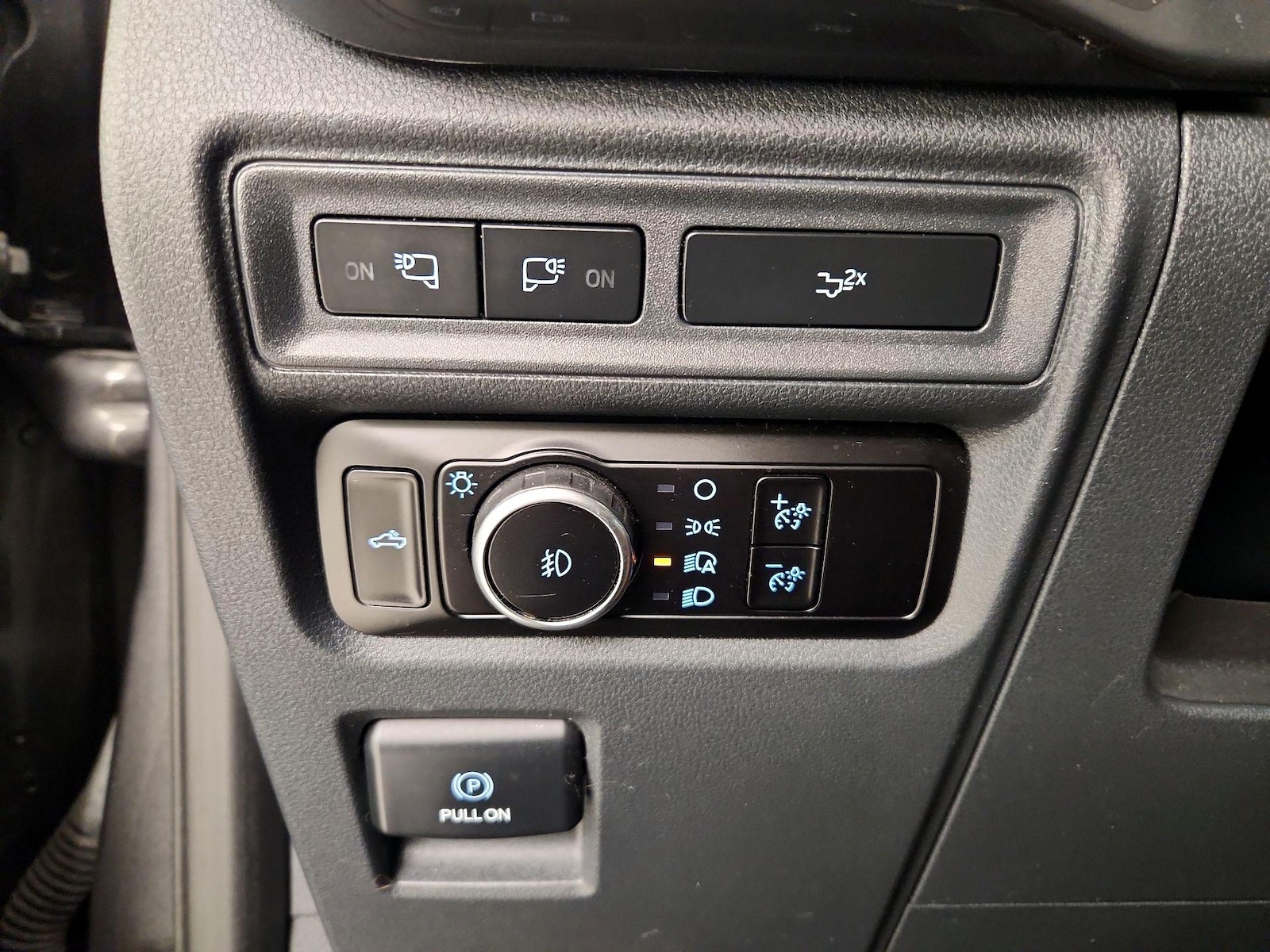 2023 Ford F-150 XLT - Photo 14