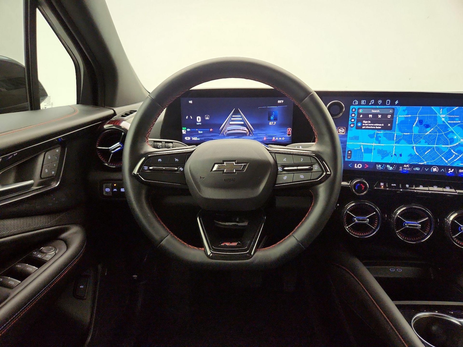 2024 Chevrolet Blazer EV RS - Photo 11