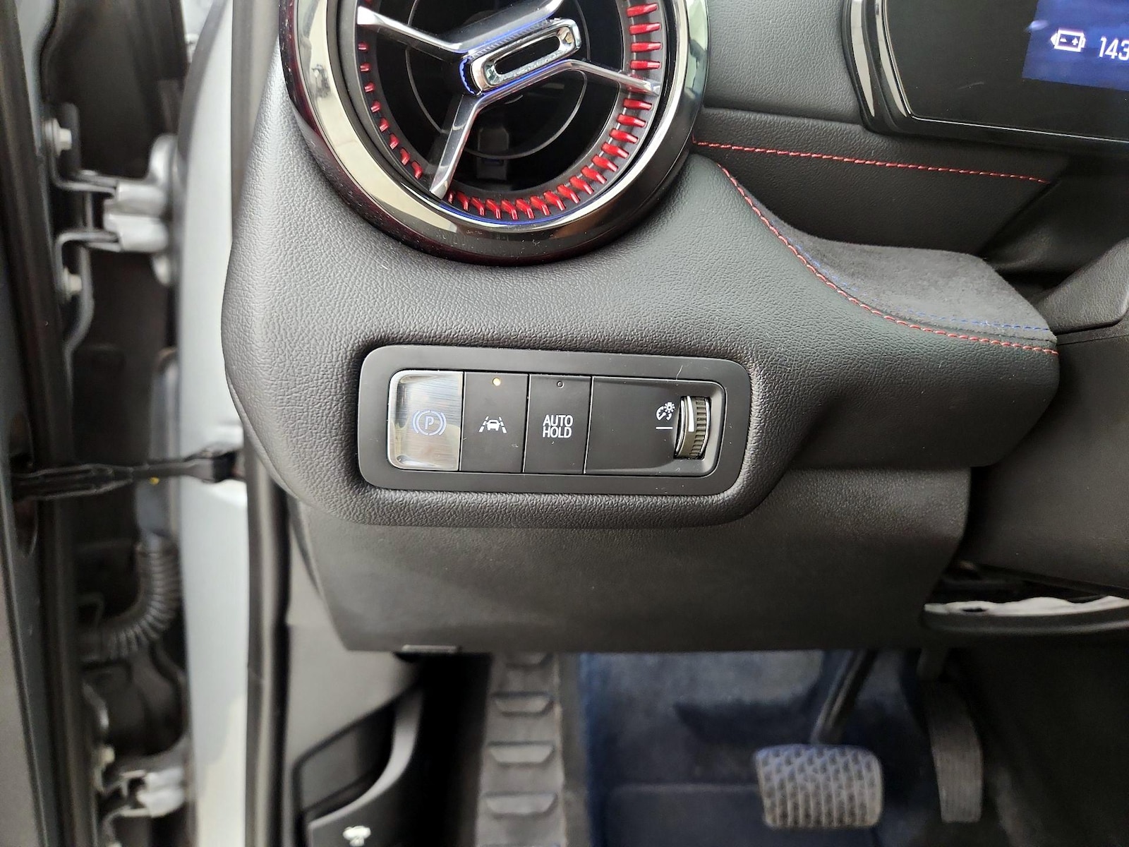 2024 Chevrolet Blazer EV RS - Photo 14