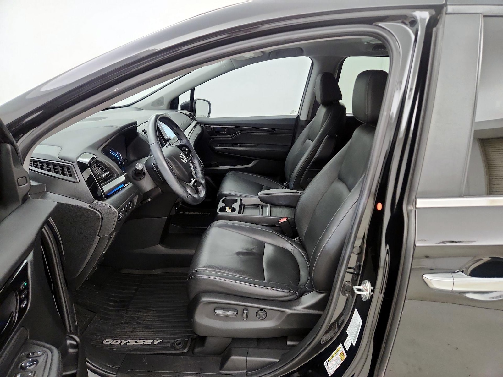 2022 Honda Odyssey Touring - Photo 12