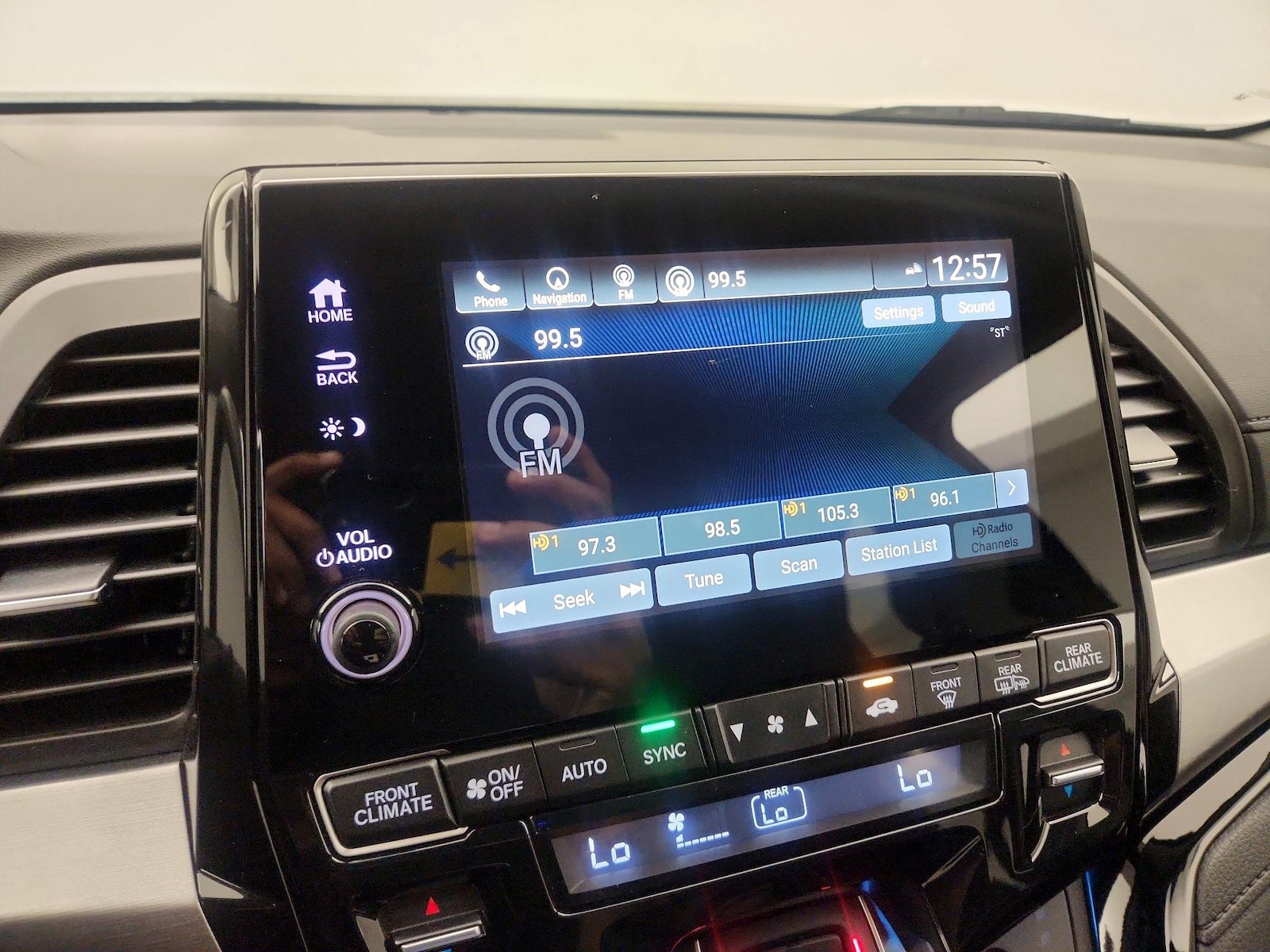 2022 Honda Odyssey Touring - Photo 17