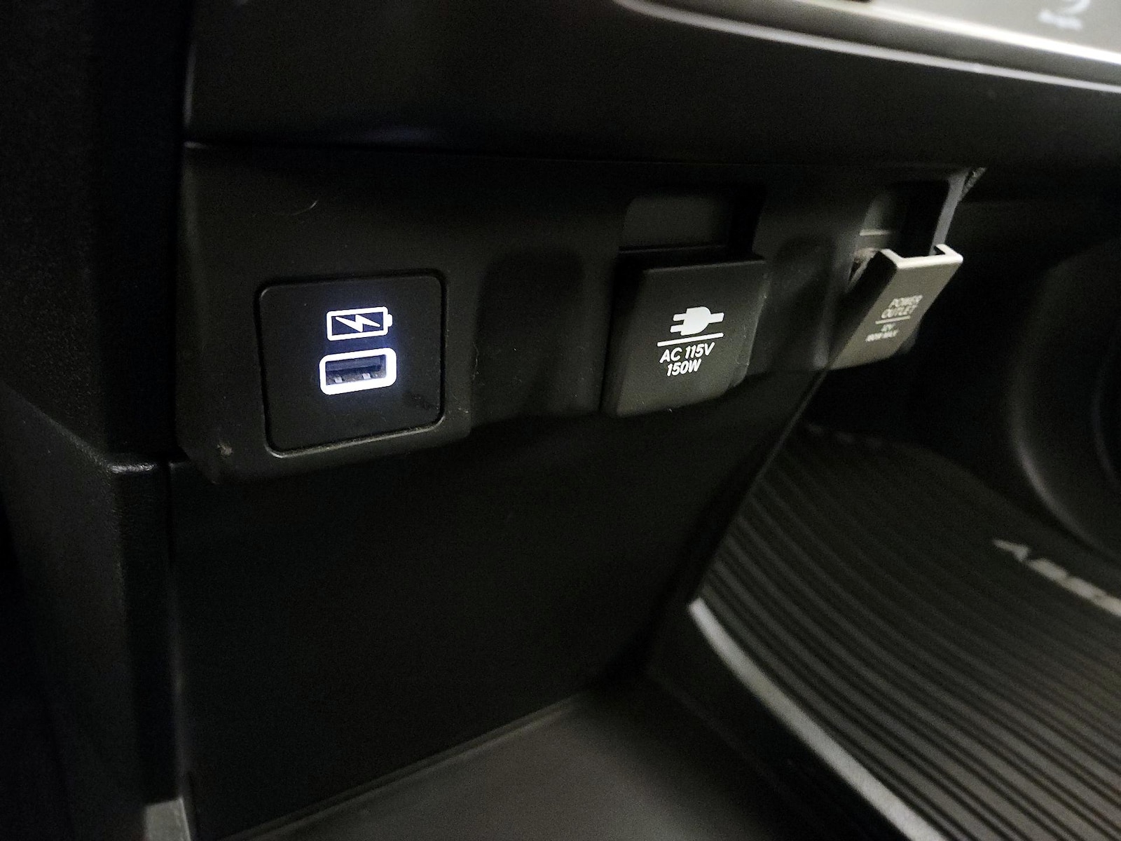 2022 Honda Odyssey Touring - Photo 20