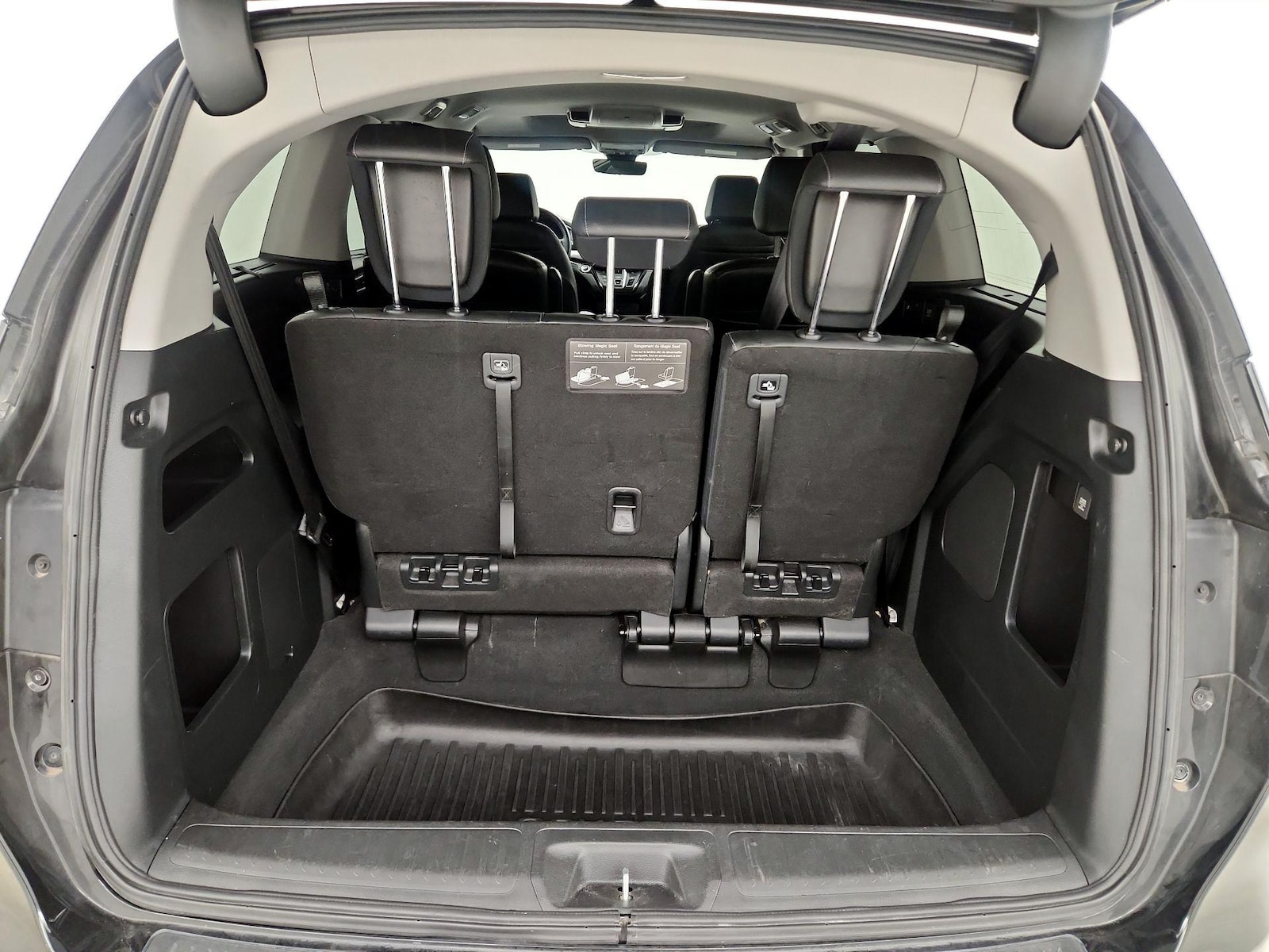 2022 Honda Odyssey Touring - Photo 24