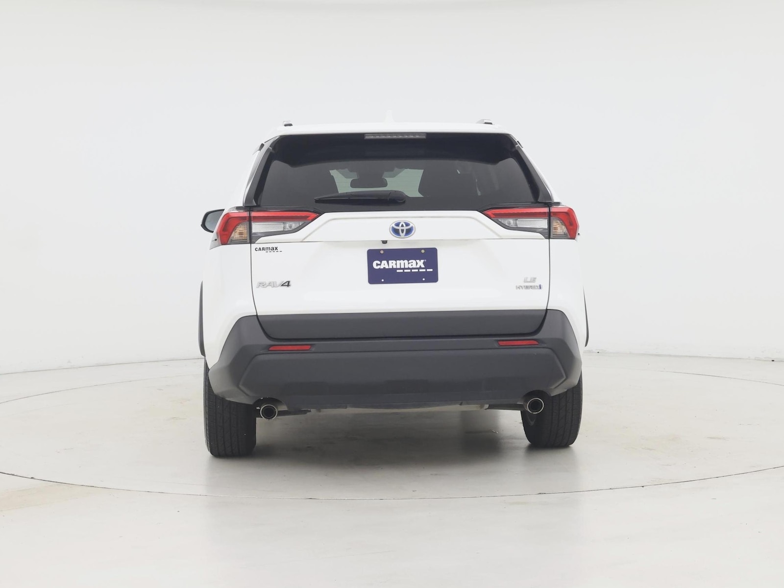 2024 Toyota RAV4 LE - Photo 7