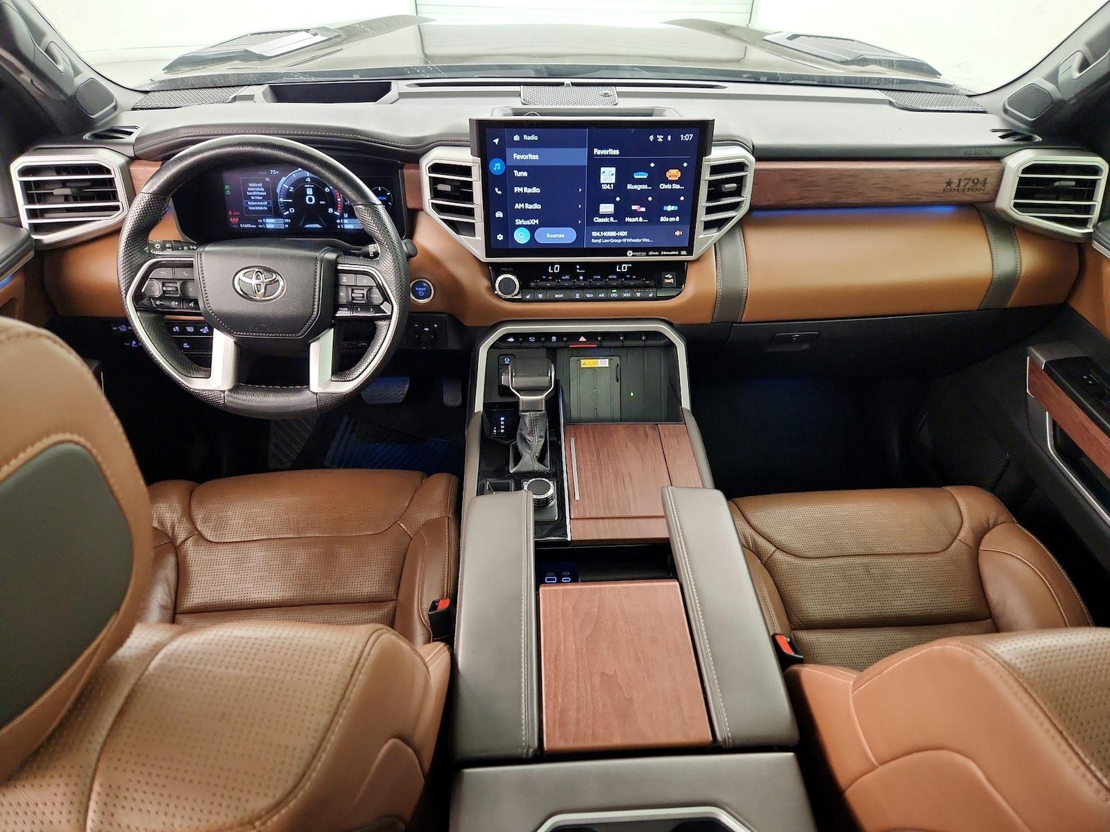 2024 Toyota Tundra 1794 Edition - Photo 10