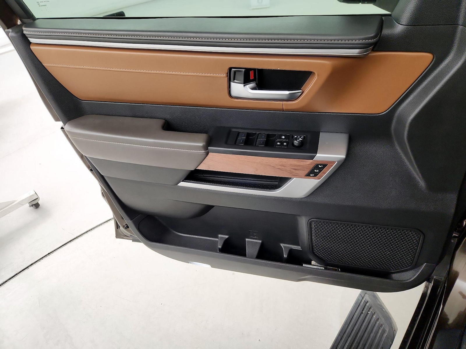 2024 Toyota Tundra 1794 Edition - Photo 13