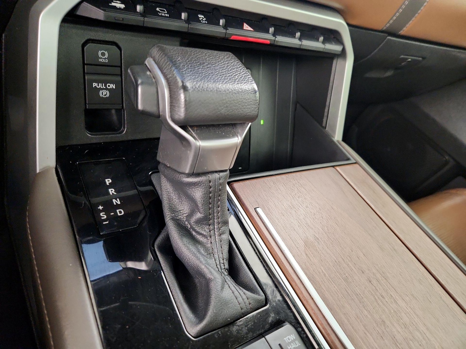2024 Toyota Tundra 1794 Edition - Photo 18