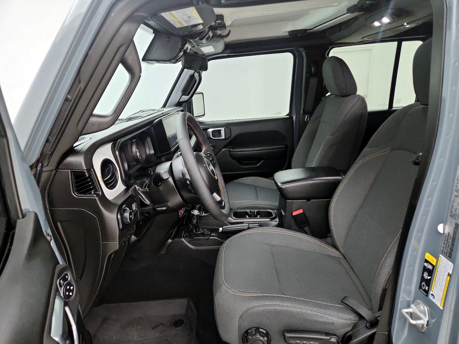 2024 Jeep Wrangler 4-Door Willys - Photo 12