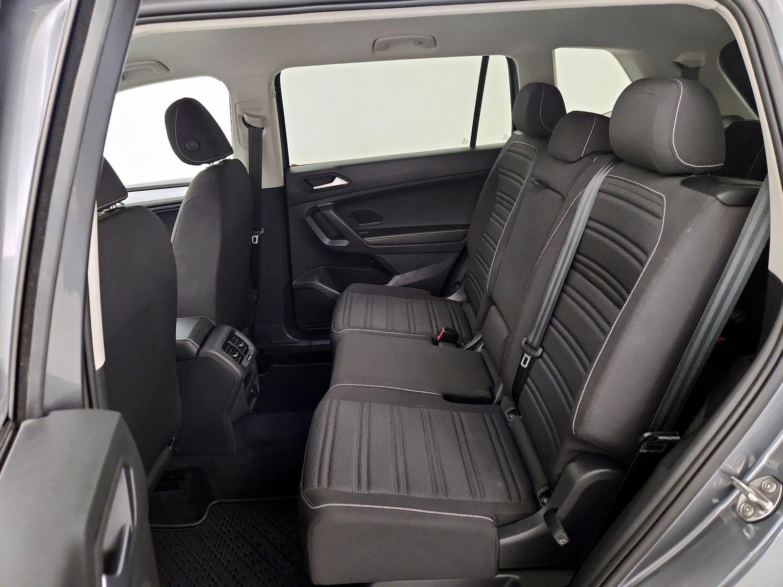 2023 Volkswagen Tiguan S - Photo 19