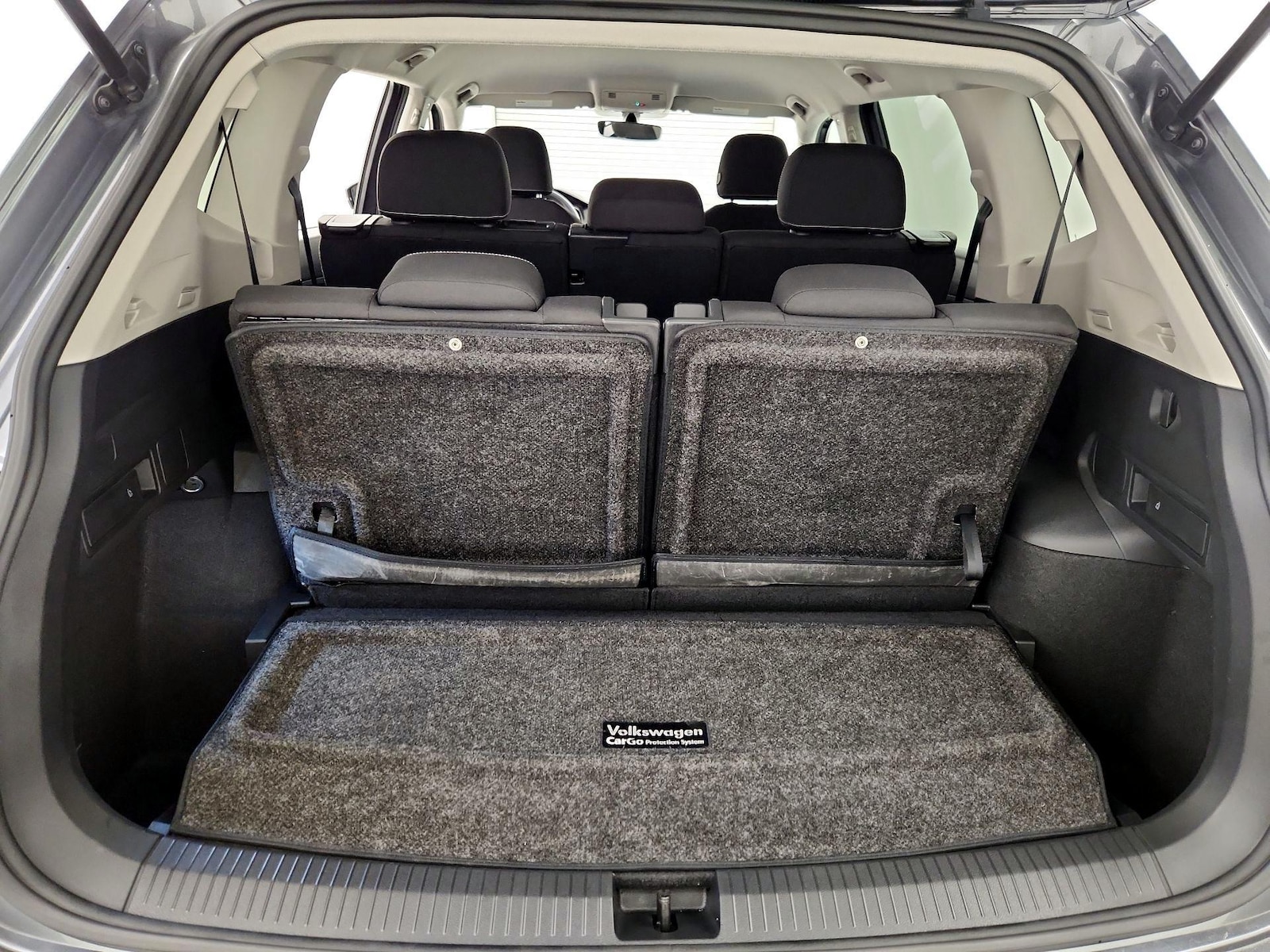 2023 Volkswagen Tiguan S - Photo 21