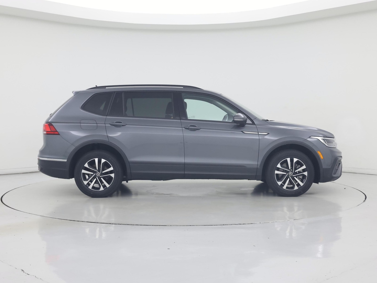 2023 Volkswagen Tiguan S - Photo 8