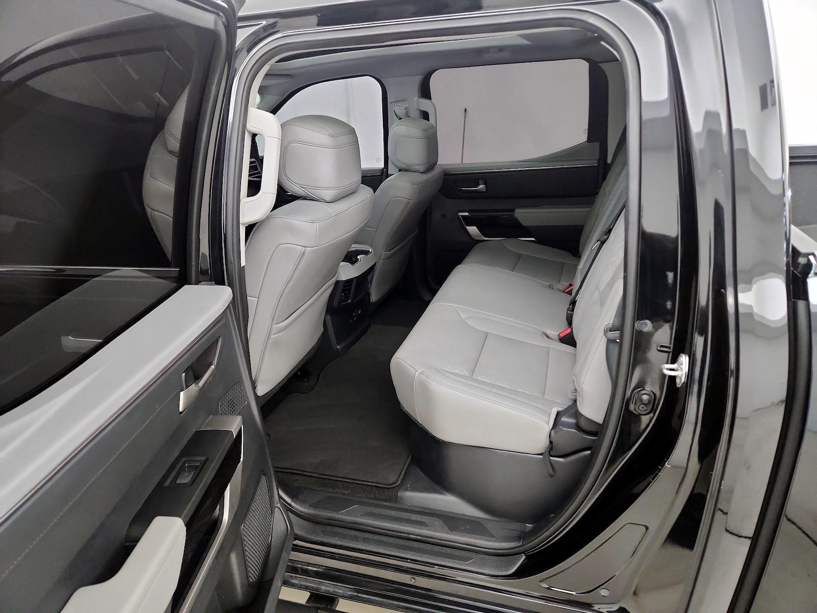 2023 Toyota Tundra Limited - Photo 21