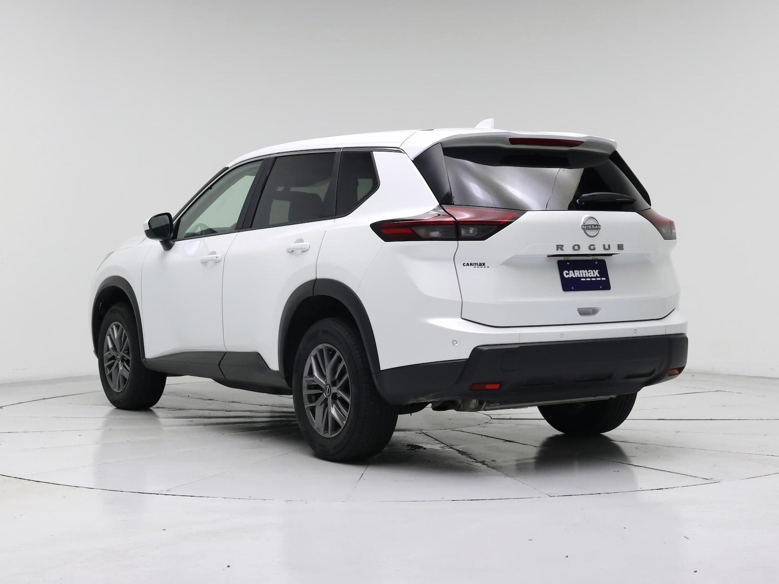 2026 Nissan Rogue SV - Photo 3