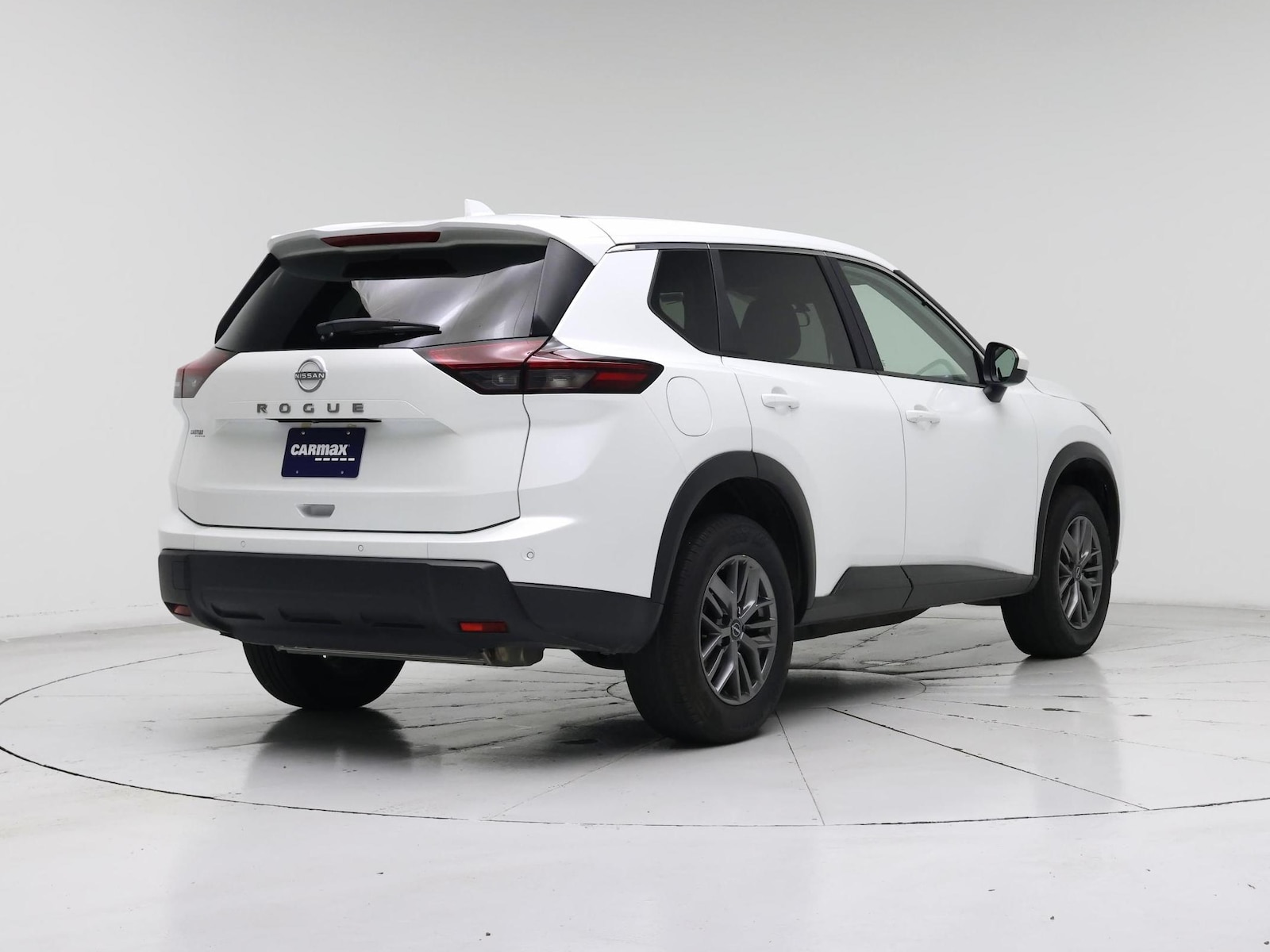 2026 Nissan Rogue SV - Photo 9