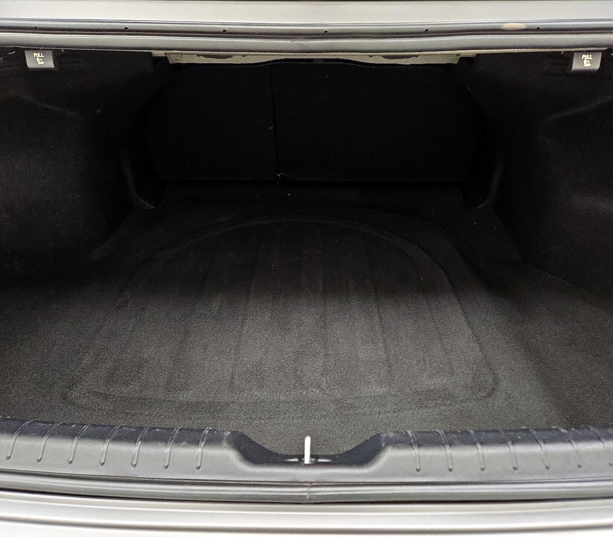 Trunk/Cargo (Seats Up)