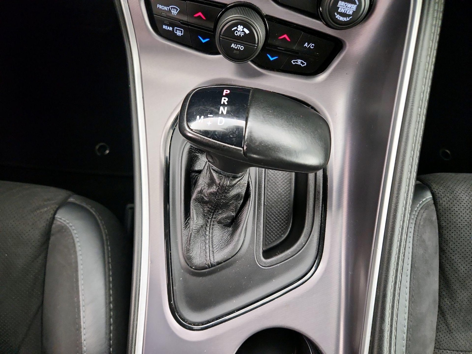 2019 Dodge Challenger R/T Plus - Photo 19